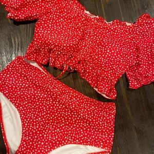 NWT off shoulder 2 piece swimsuit